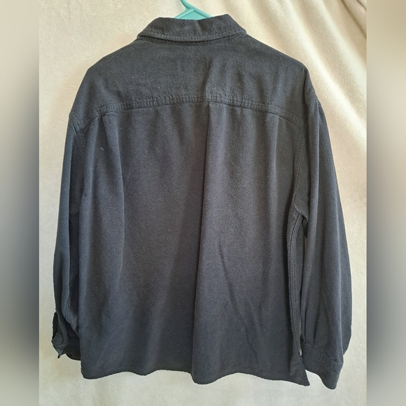 Men's St John's Bay Black Button Shirt - Picture 8 of 9